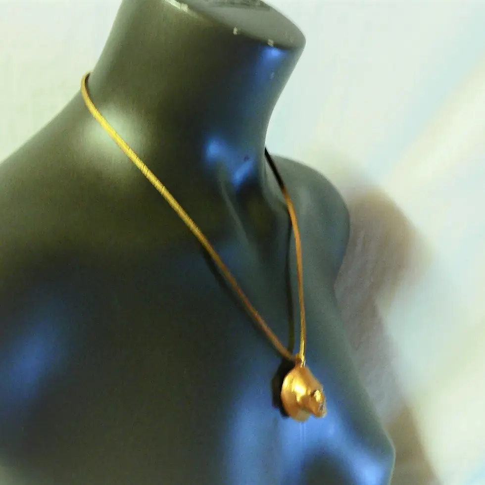 Thumbnail: Enamelled ceramic pendant and bracelet, gold color, wisdom