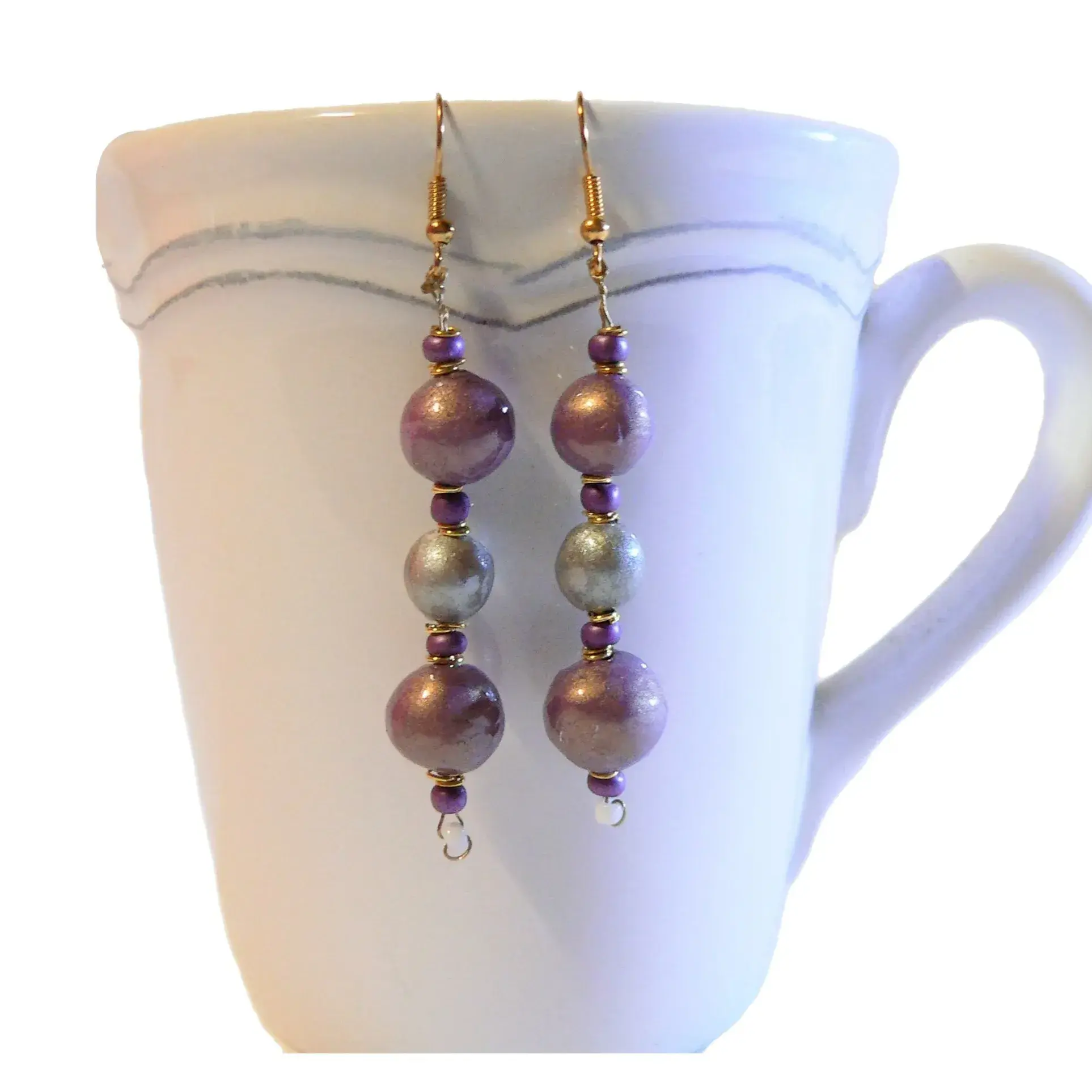 Joyas de mujer: Pendientes clásicos, color morado y plateado.