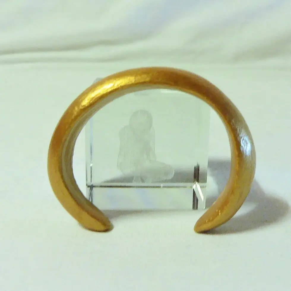 Thumbnail: Enamelled ceramic pendant and bracelet, gold color, wisdom