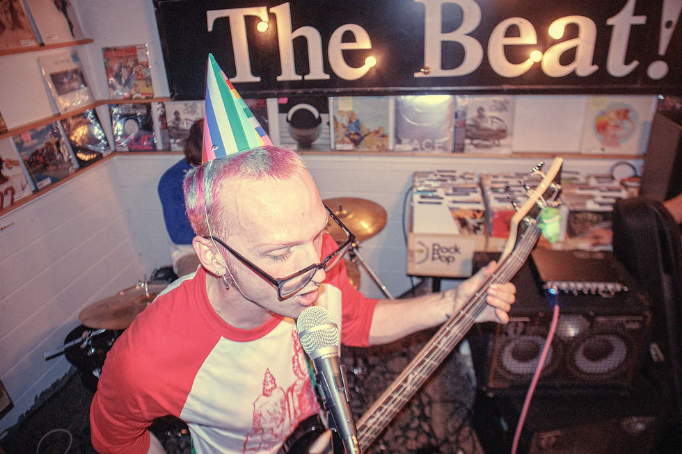 The Jewelry / Finally April / Farewell, take care / Pine Punks