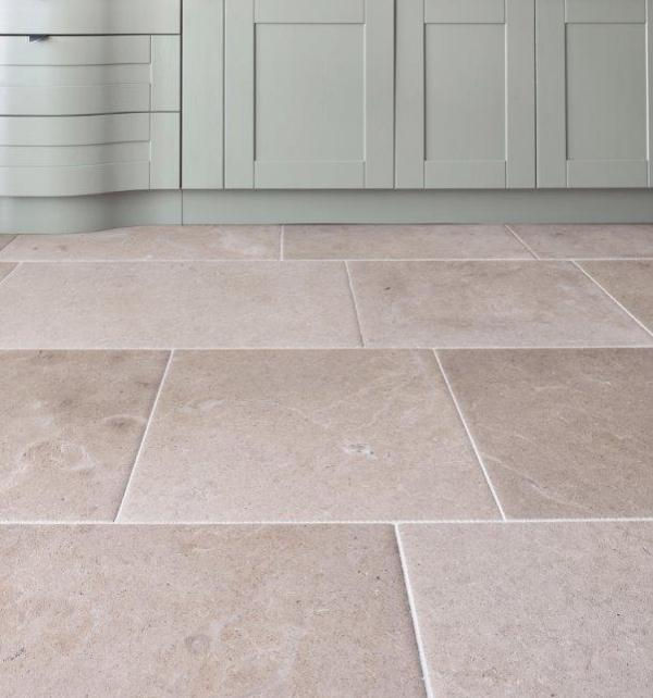 Thumbnail: Neranjo Limestone Distressed