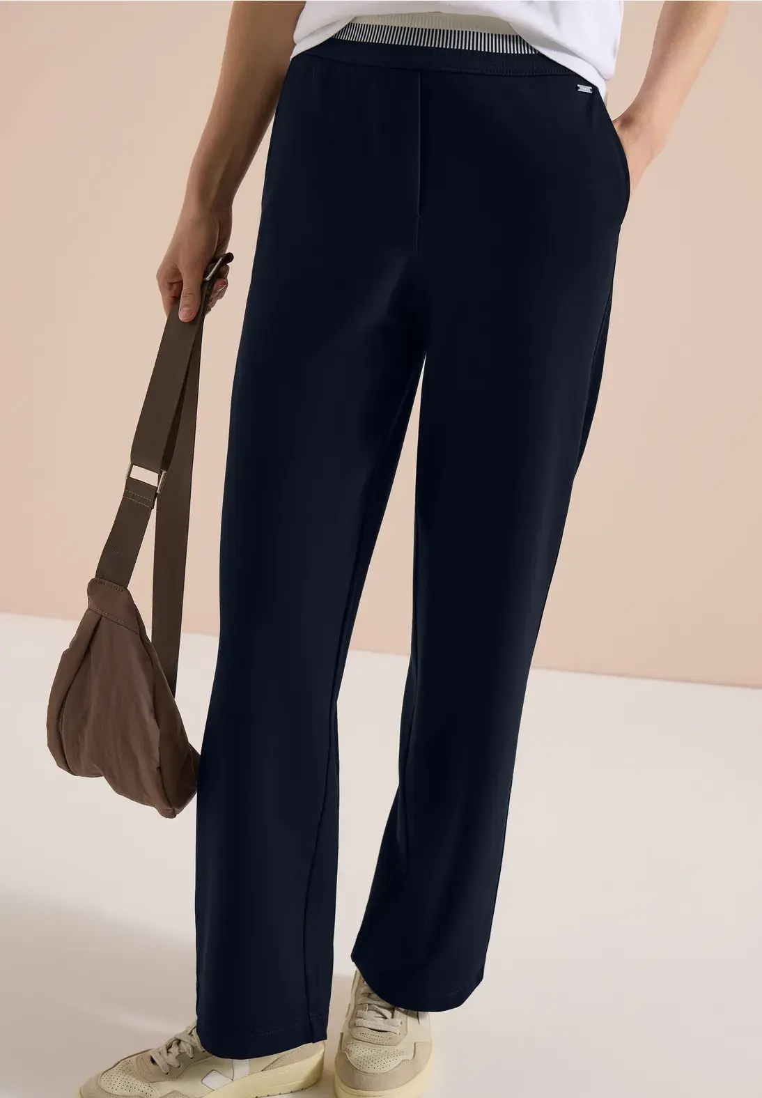 Blauwe broek, recht model, hoge taille van Cecil