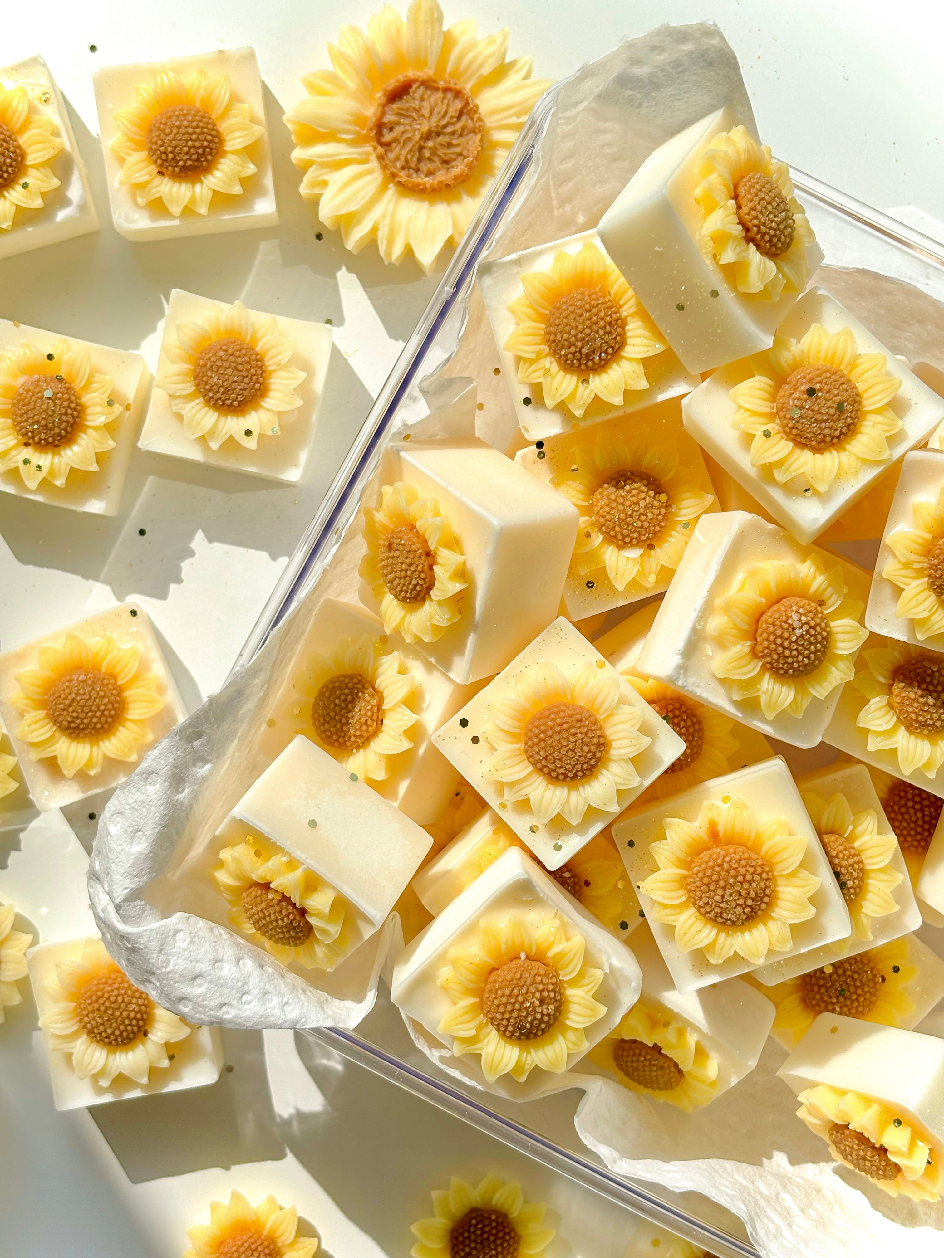 Little sunflower wax melts