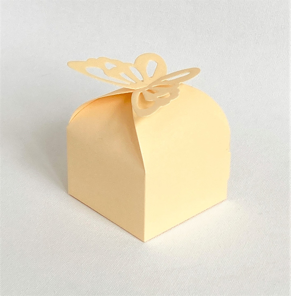 Thumbnail: Small Favour Box - Assorted (4 Gems) @£4.50