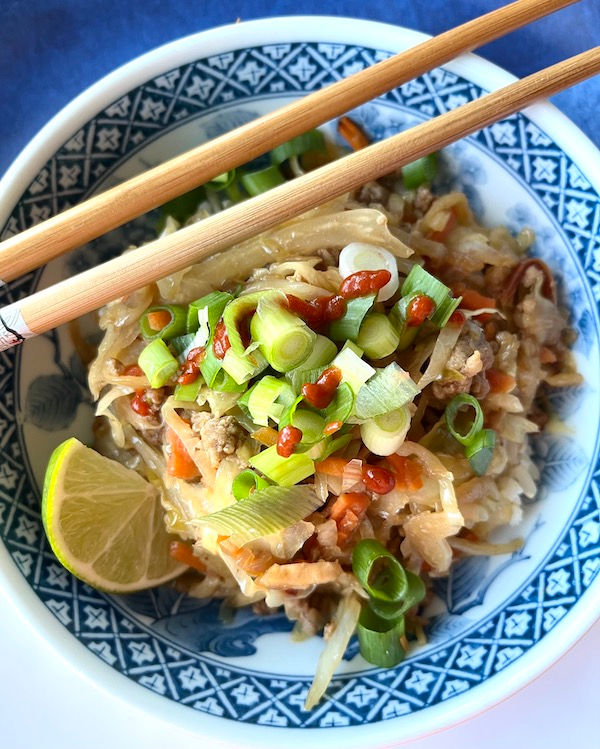 Healthy Recipe: Egg Roll in a Bowl