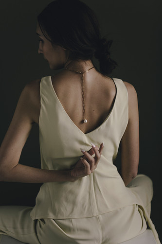 Back Design Necklace(Pearl) | C