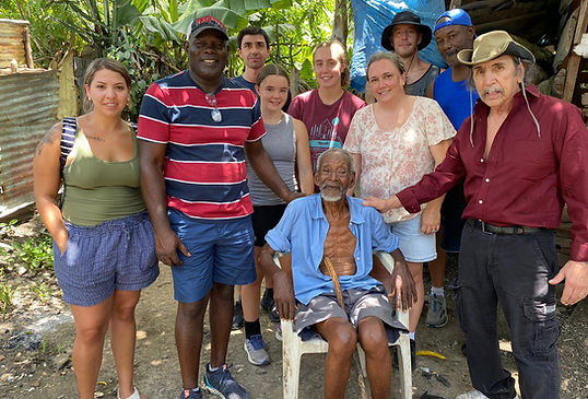 MOHI mission team with a centenarian in the Dominican Republic