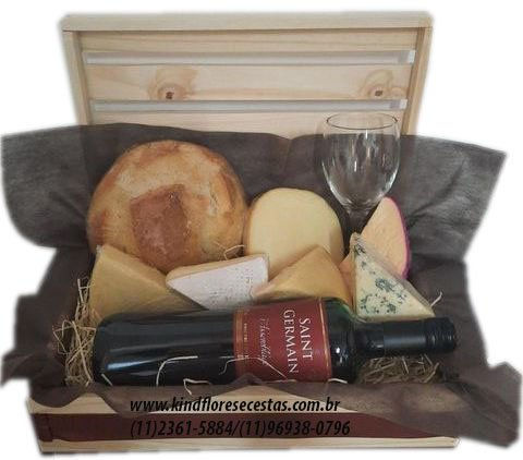 Cestas de Queijos e vinhos no Jardim Penha 11 2361-5884/ (11)96938-0796 WhatsApp