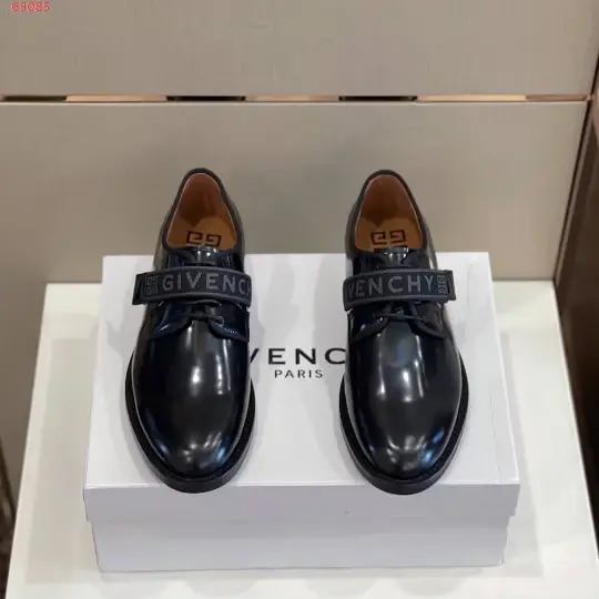Men’s Givenchy Shoes