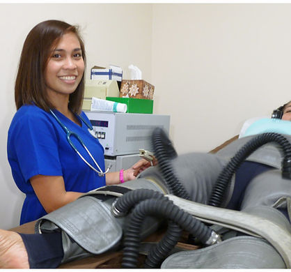 eecp-staff-with-patient-21.jpg