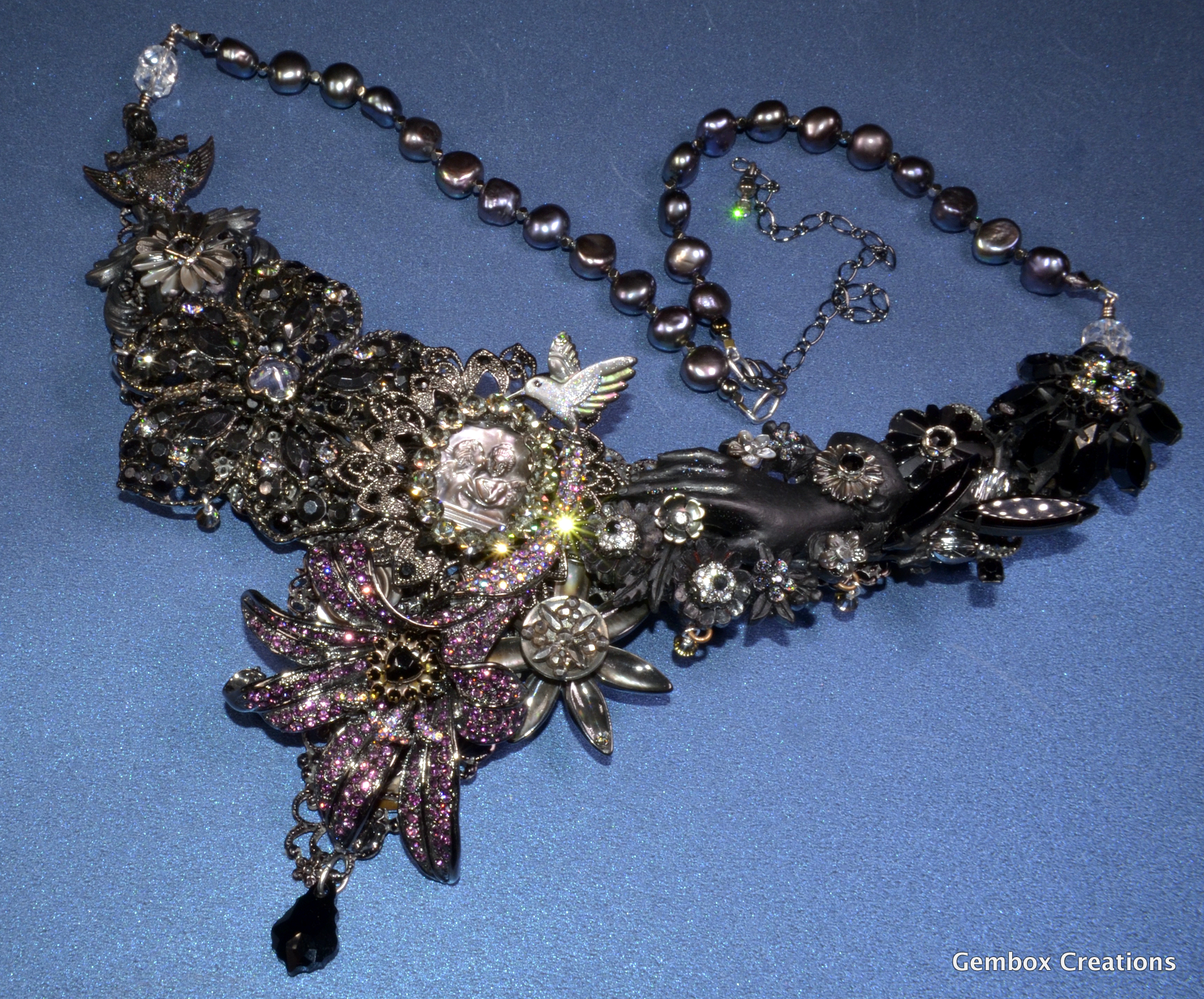 A Handful of Posies Necklace