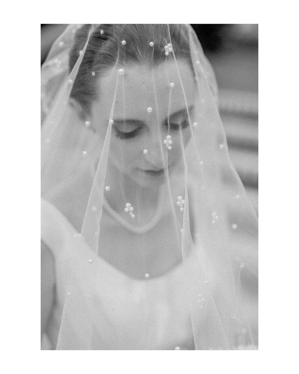 Raleigh NC bride with sullen veil bridal portrait