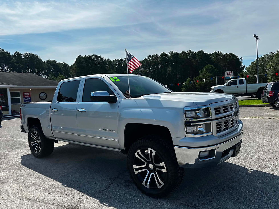 Thumbnail: 2015 Chevy Silverado LTZ Z71, 148k miles, LOADED & RUST FREE! ONLY $17,499!