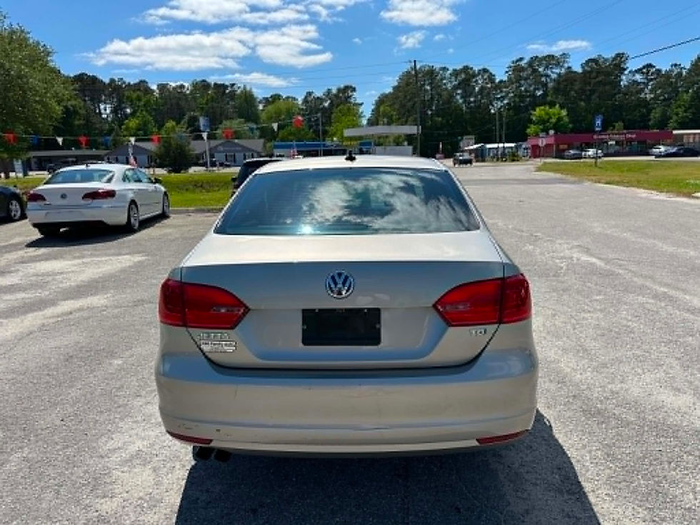 Thumbnail: 2013 Volkswagen Jetta TDI TURBO DIESEL (Only 141,xxx Miles!)