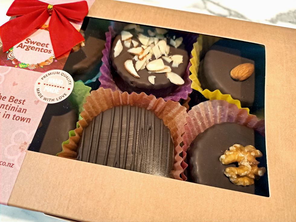 12 The Vegan Gold Collection Alfajores: Peanut Butter & Aureate Dulce de Leche