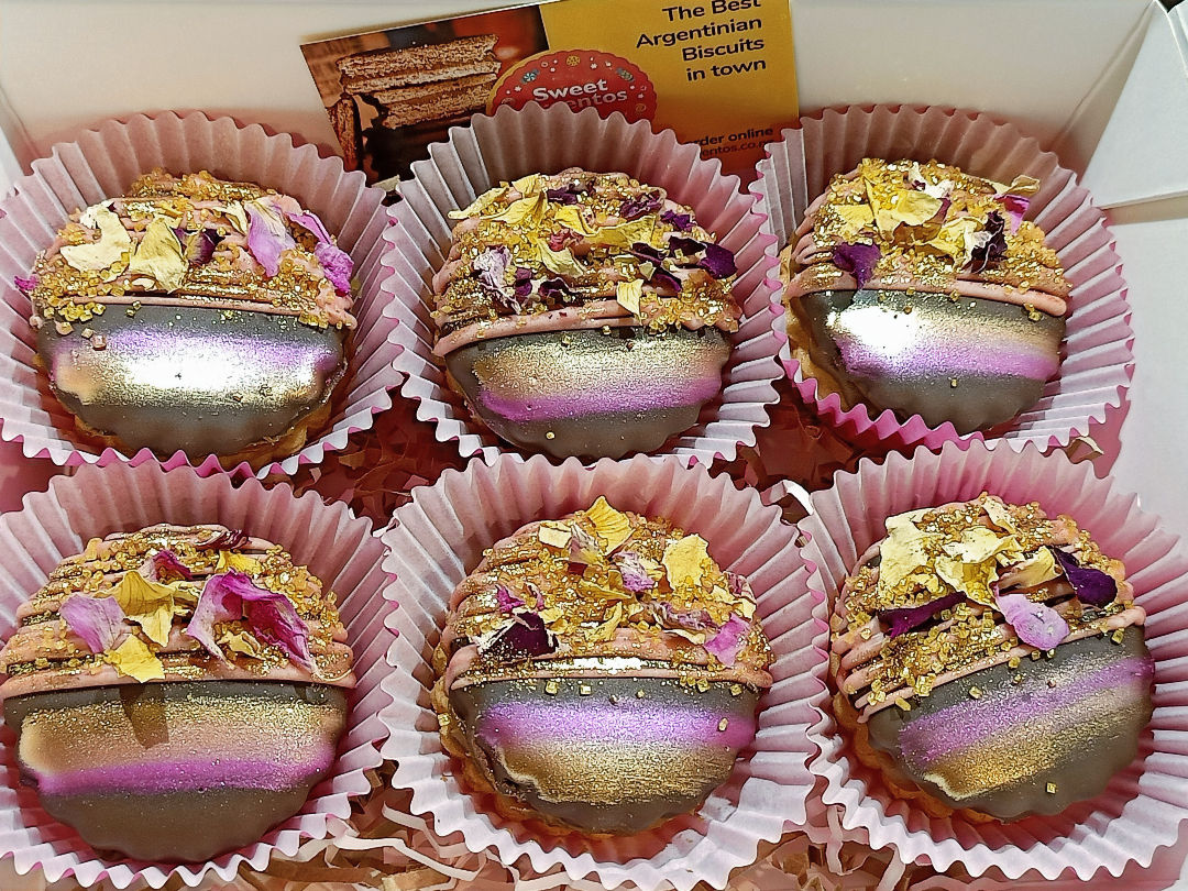 Floral Passion Alfajores: Fine Dulce de Leche Passion Fruit & Edible Petals