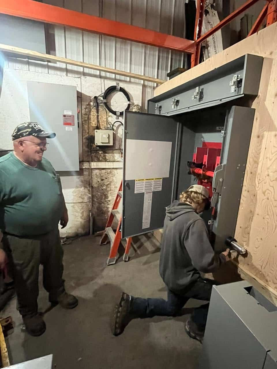 larry electric riverview 1.jpg