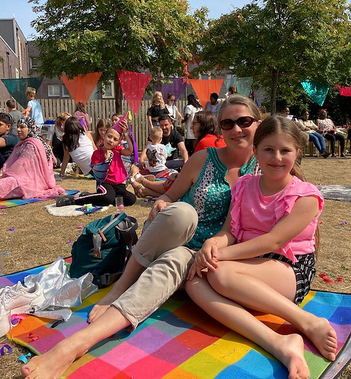 Lyra Family Garden Parties LR.JPG