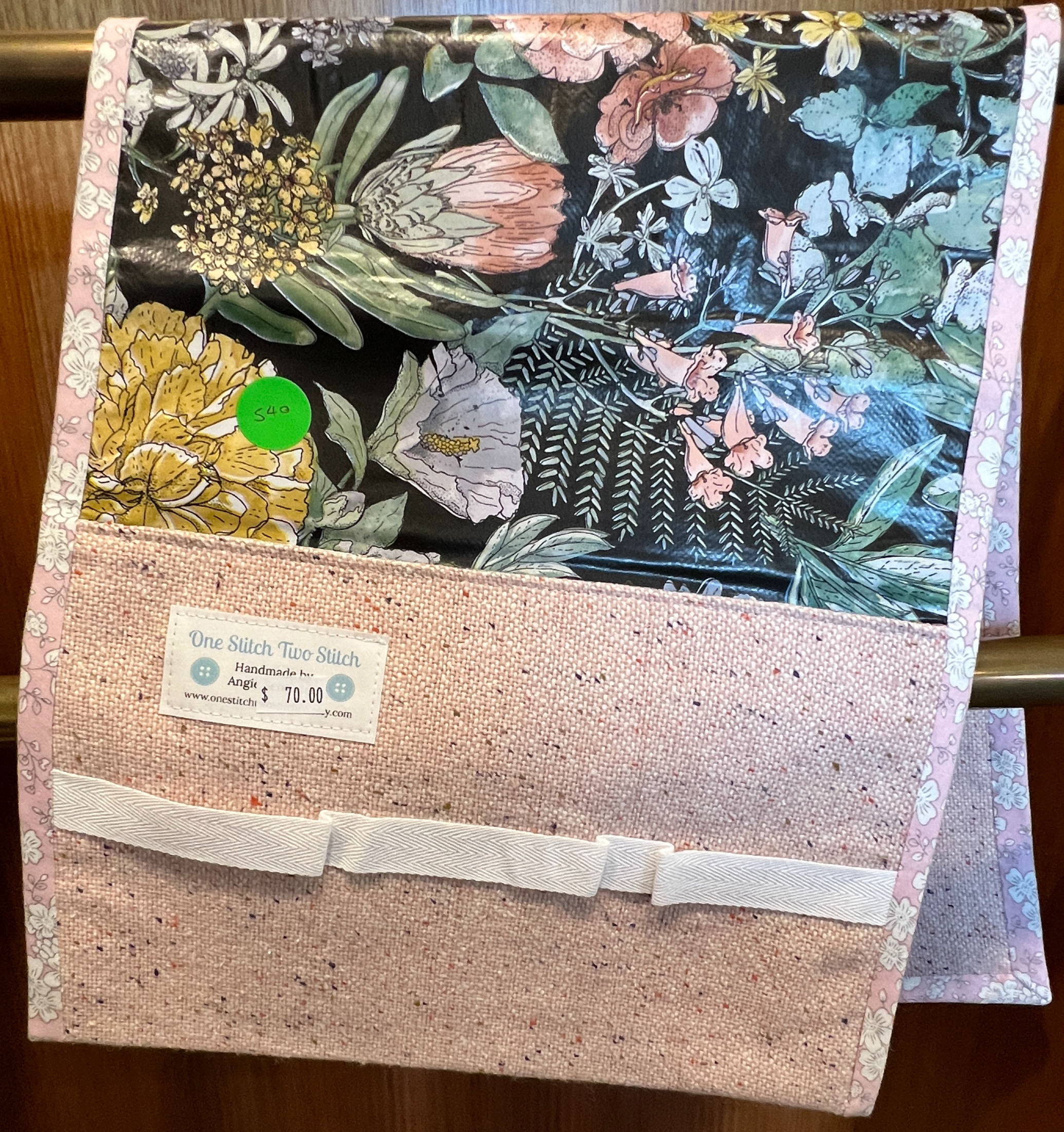 Spinning Lap Cloth - Australian Bush Flowers