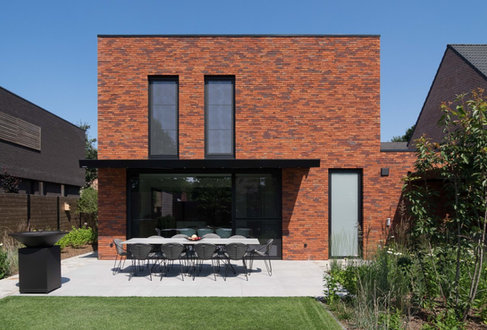 vrijstaande eengezinswoning, SV, Hoogstraten, Geel, nieuwbouw, bouwen, architect, gezinswoning, interieur, architectuur, levenslang wonen, traditioneel bouwen