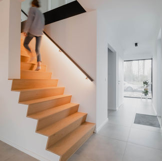 halfopen, halfopen woning, traditioneel, oriëntatie, lichtrijk, open leefruimte, warm, zacht, nieuwbouw, grijze gevelsteen, carport, gevelbekleding, architectuur, architect, Geel, Kathleen Jacobs, KJ-Architect, nieuwbouw, algemene aannemer