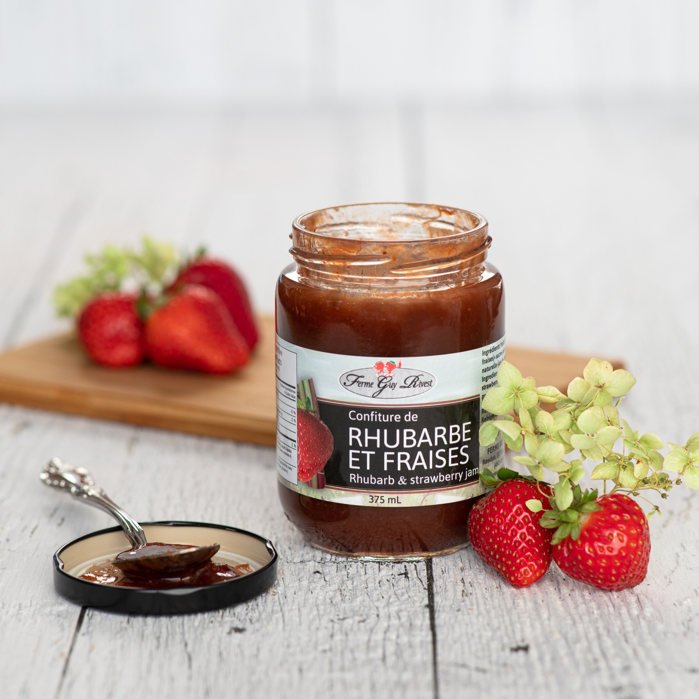 Confiture de rhubarbe et fraises -Strawberry and rhubarb jam 375ml