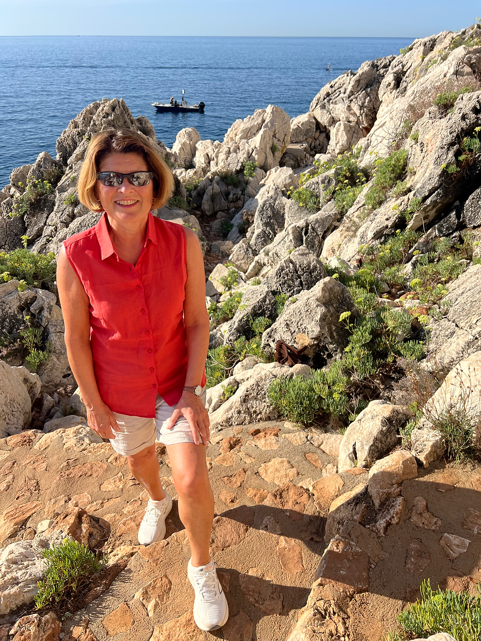 Nydelig turvei fra Villefranche mot Nice.