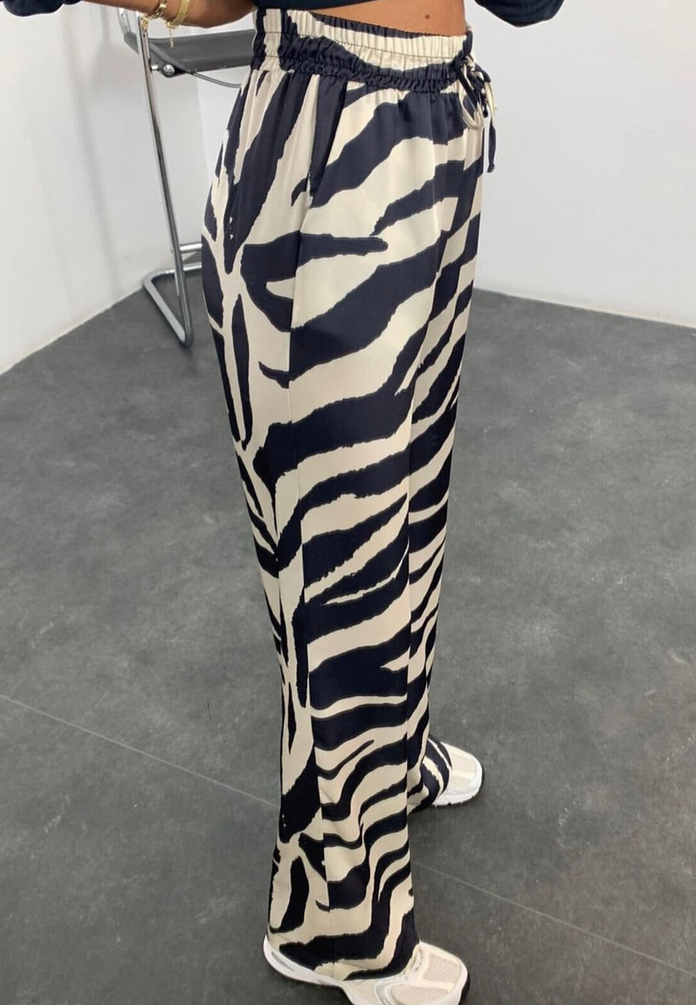 Thumbnail: Black and beige zebra print pants