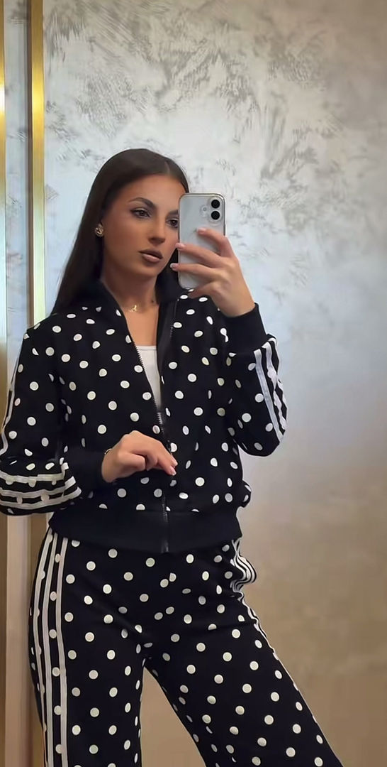 Thumbnail: Polka Dots Komplet Set