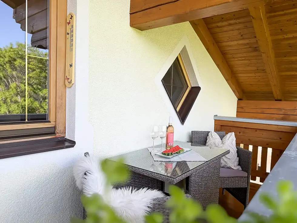 Balkon mit Bergblick Appartement Windleger