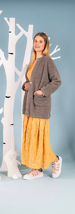 Jacke/CALU
Kleid/RADA