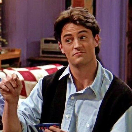 Can we just talk about Chandler's style please?