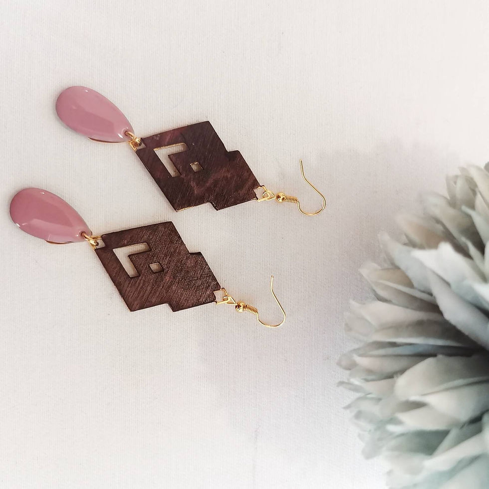 Miniature : Boucles d'oreilles longues style rétro vertes brillantes