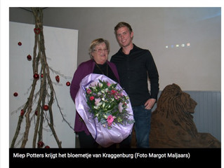 Bloemetje Kraggenburg voor Miep Potters