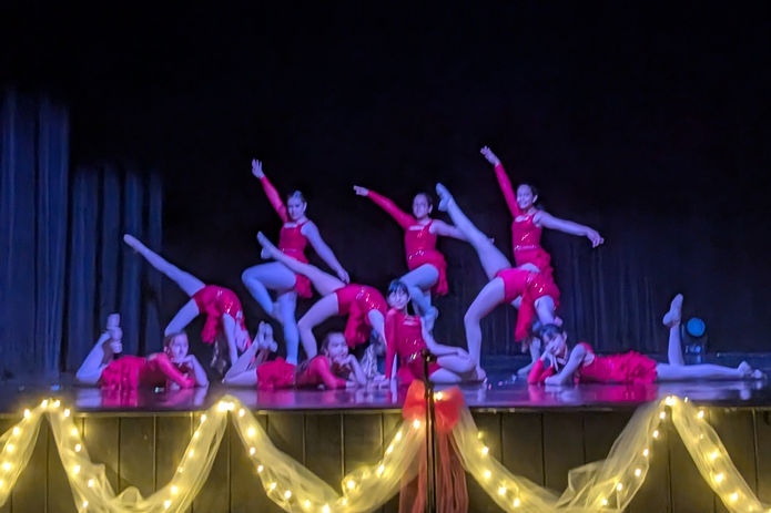 Forest Hill Dance