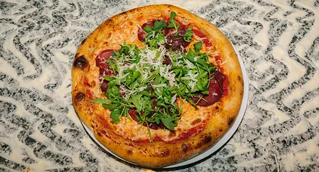PizzaIn2-11.webp