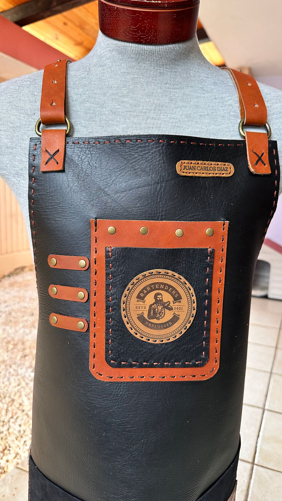 Thumbnail: Apron X11