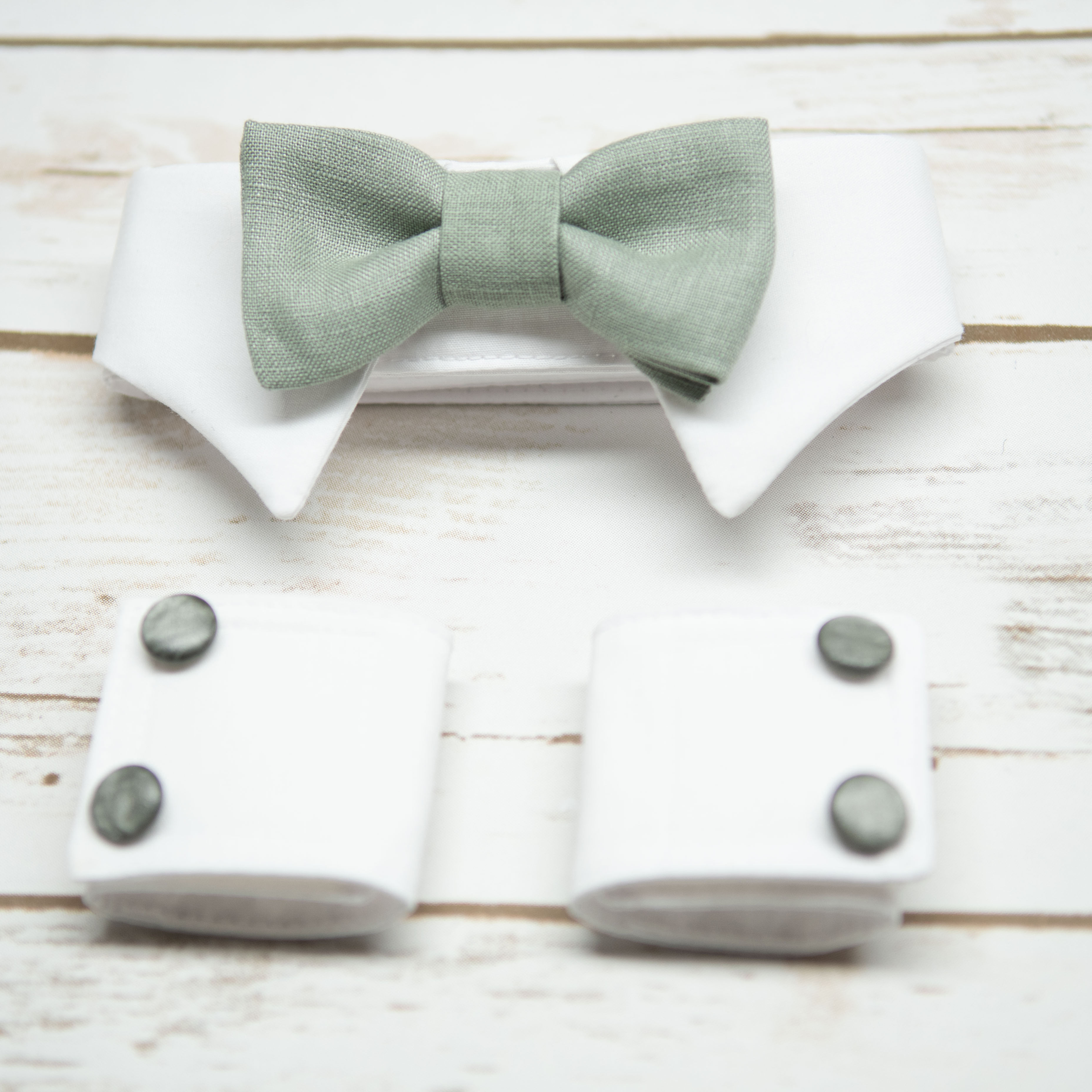 Ensemble col et noeud papillon - ou cravate - et poignets pour ch