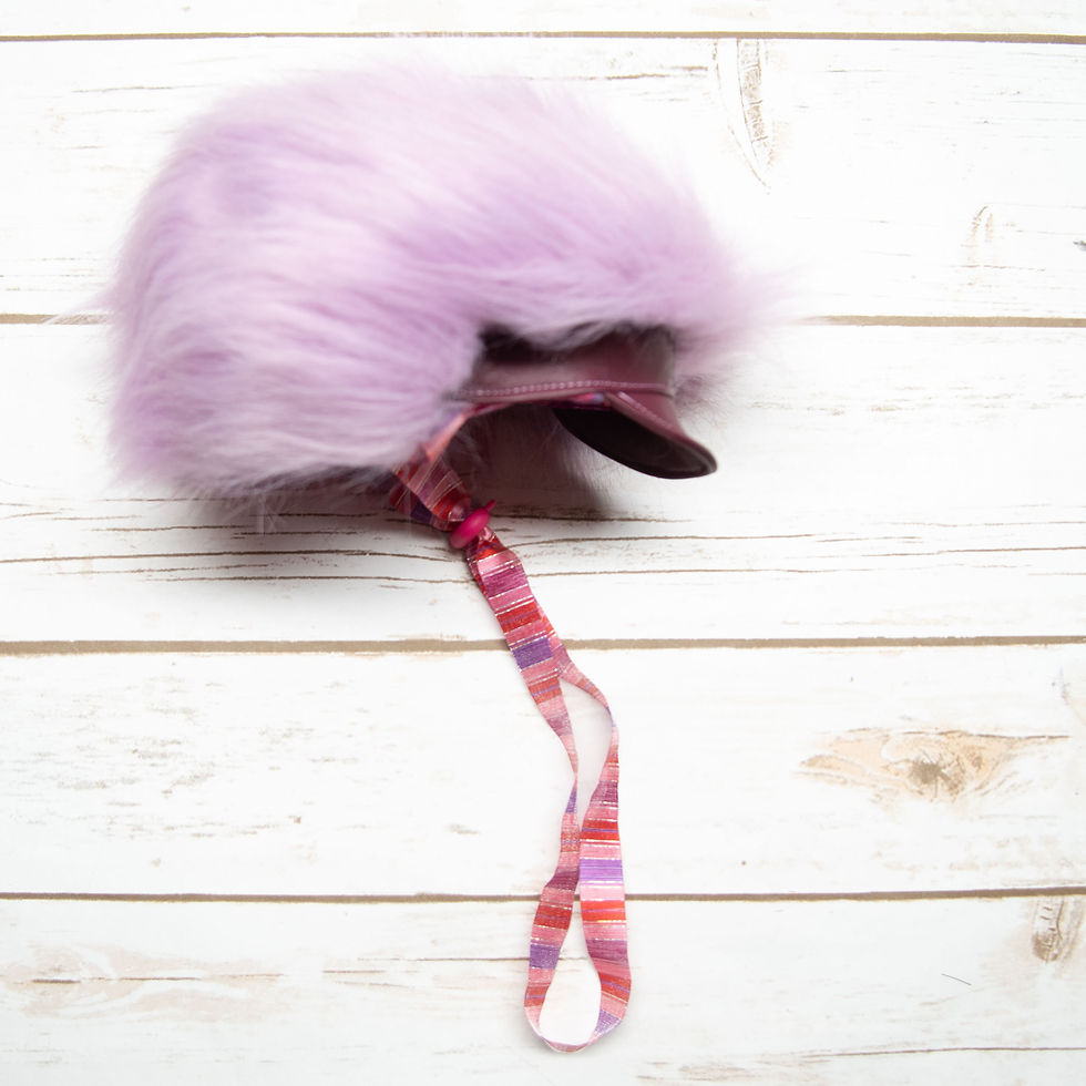Miniature : Manteau CHARLIE en faux cuir  avec col  fausse fourrure. Chapeau en option