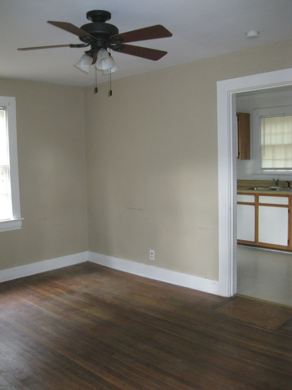 Thumbnail: 113 Shirley Ave