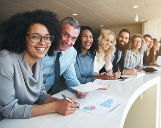 ¿Por qué debo adquirir un seguro cuando soy joven?