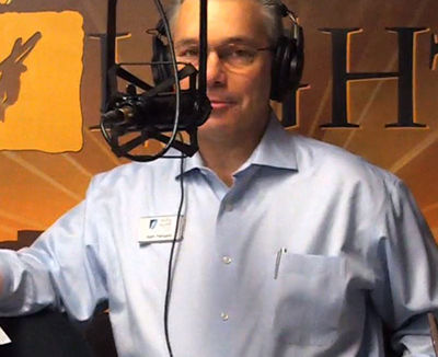 Catholic radio program delivers Christ’s message through the airwaves
