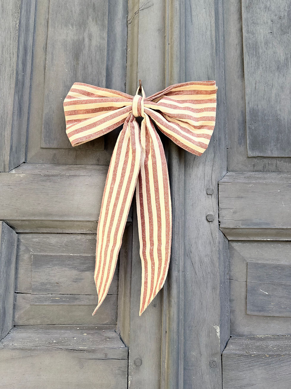 Thumbnail: Large Stripe Bow 