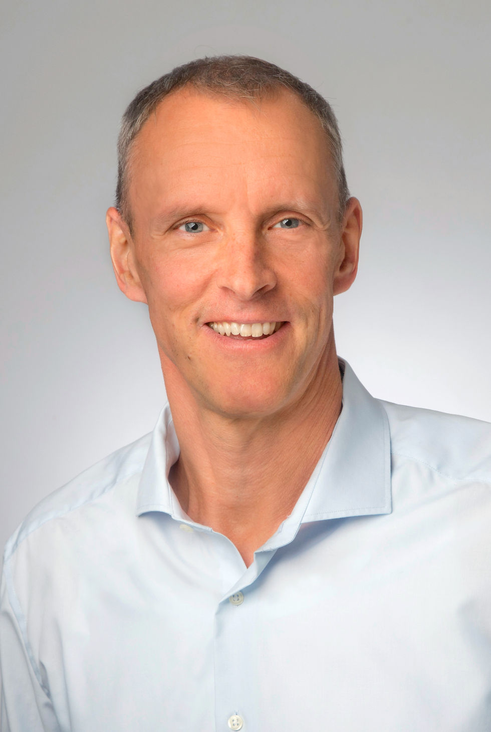 Headshot of Thomas Holle, independent SimCorp consultant.