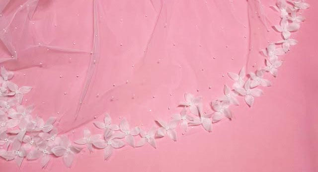 Thumbnail: Flora Veil