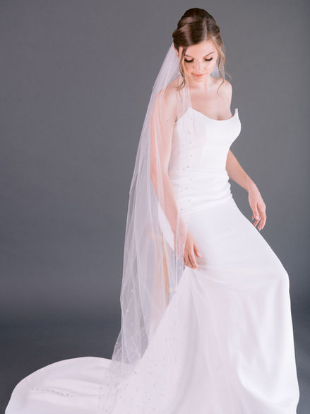 SuZann Designs custom veil model seated 