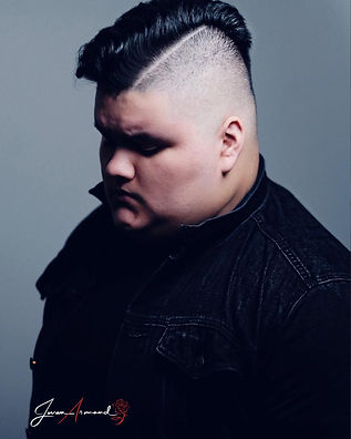 Facetune_20-07-2019-15-58-31.jpeg