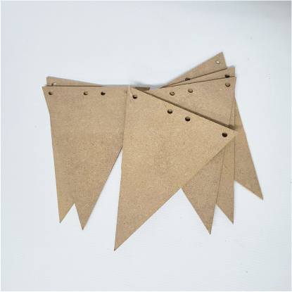 Thumbnail: Triangle Bunting Wood 6's