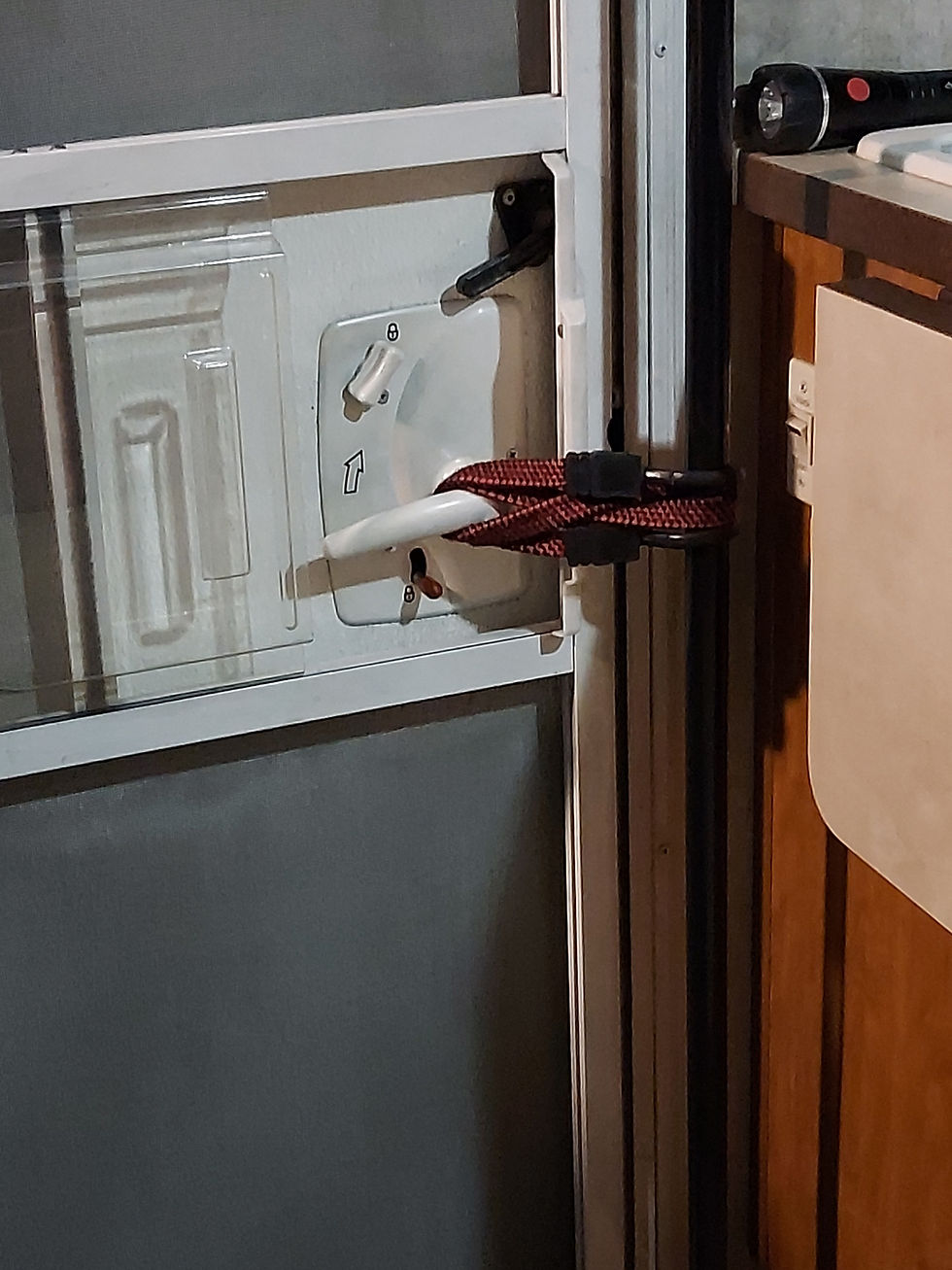 Ratcheted Side Door