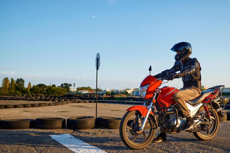student-on-motorbike-at-starting-line-motordrome-2022-02-18-04-33-15-utc_edited_edited.jpg